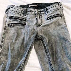 Free People Distressed Zipper Jeans